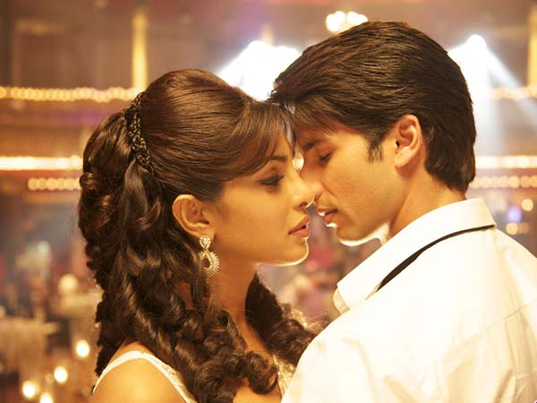 Teri Meri Kahaani - 2012
