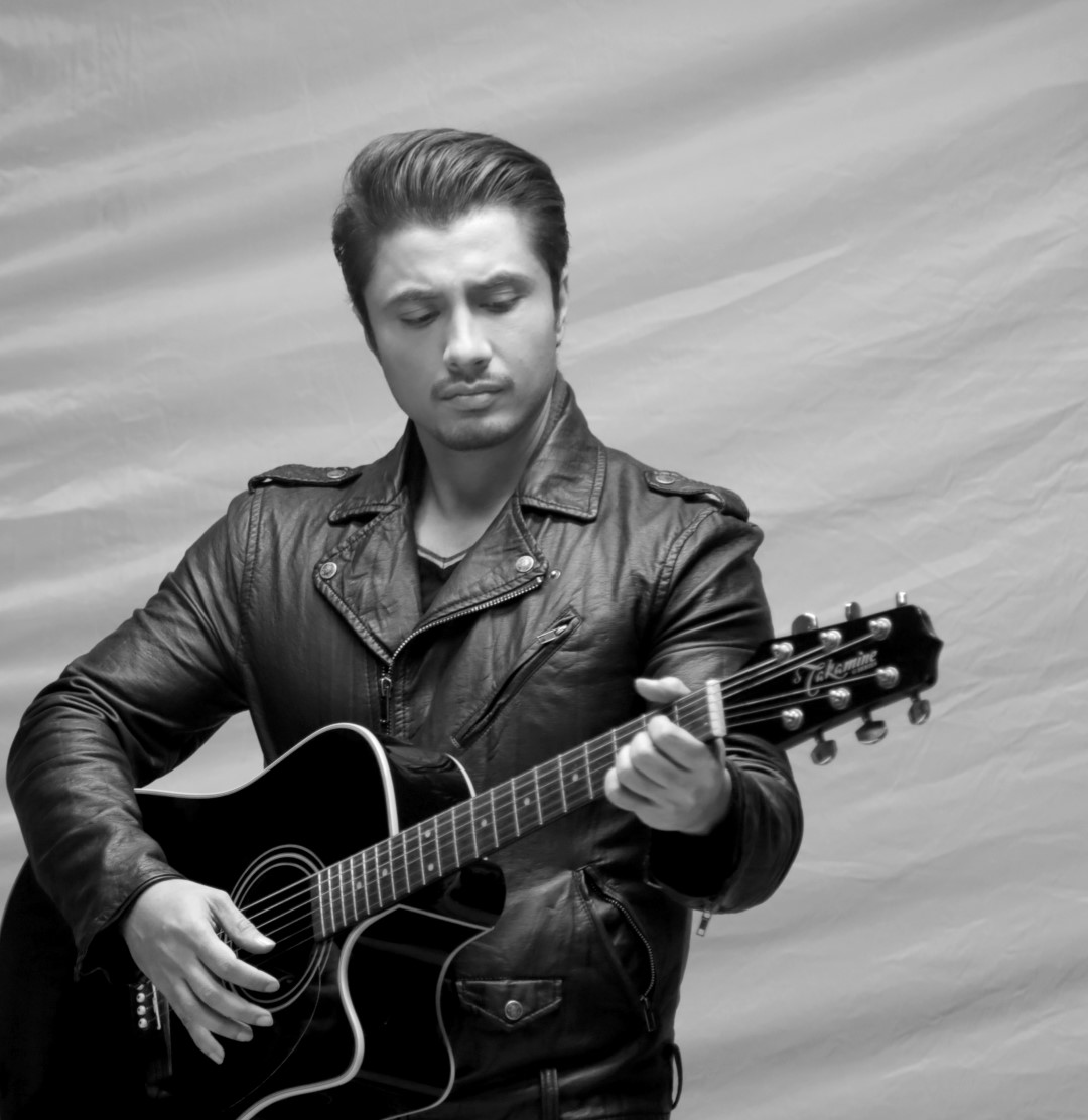 Urainge Ali Zafar - 2015.jpg