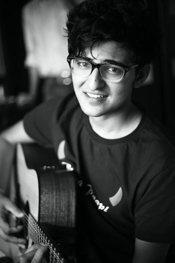 Darshan Raval Songs Lyrics