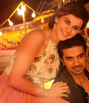 Tum Ho Toh Lagta Hai Lyrics Amaal Malik - 2016