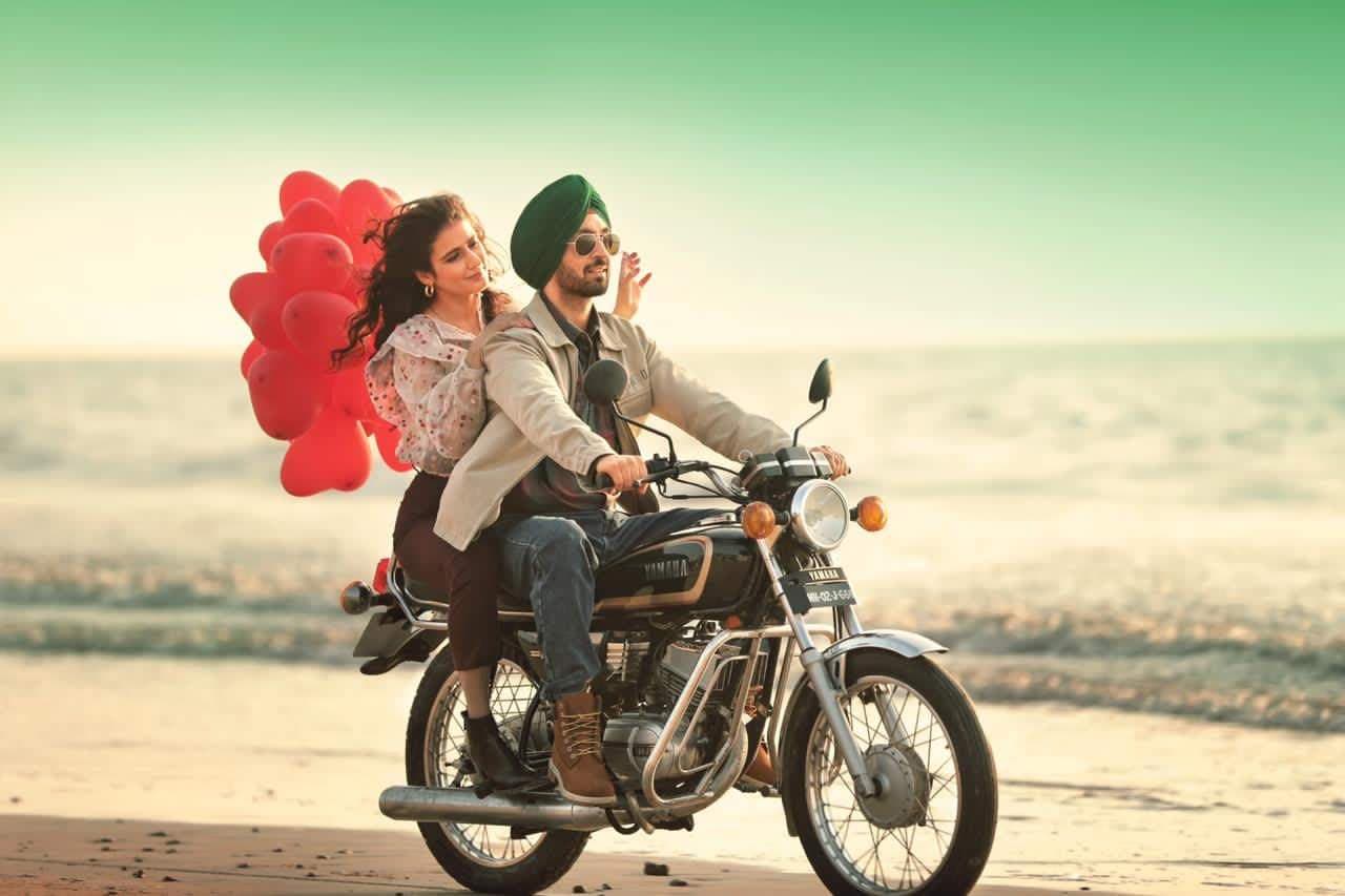 Dauda Dauda Lyrics - Divya Kumar (1)