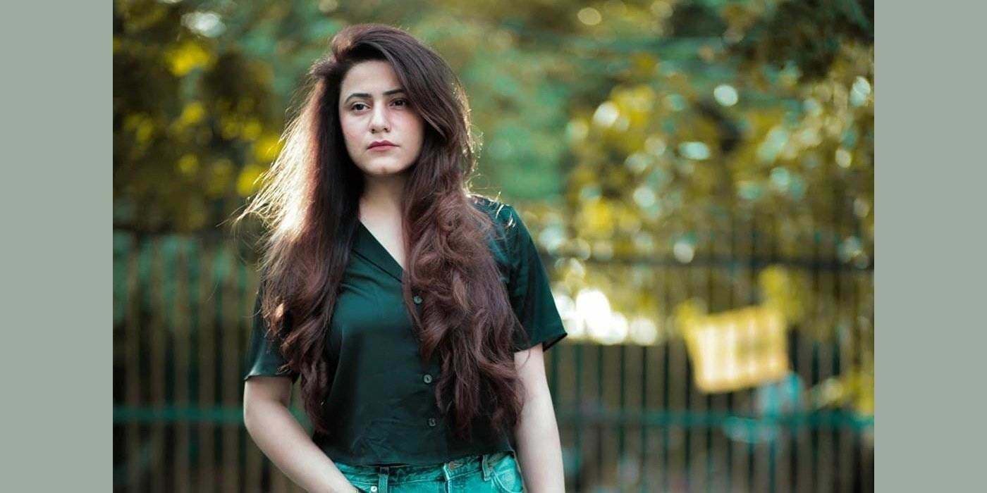 Raashi Sood (1)