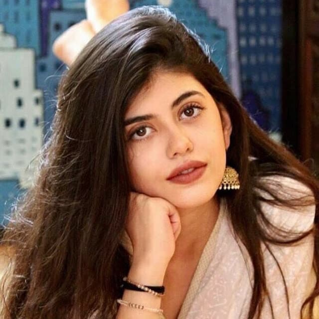 Sanjana Sanghi (1)