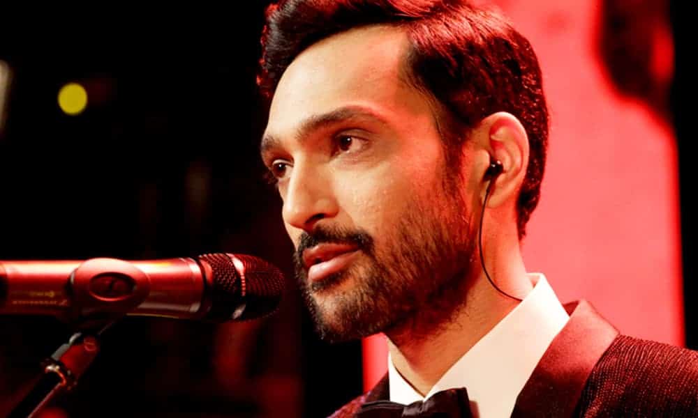Ali Sethi (1)